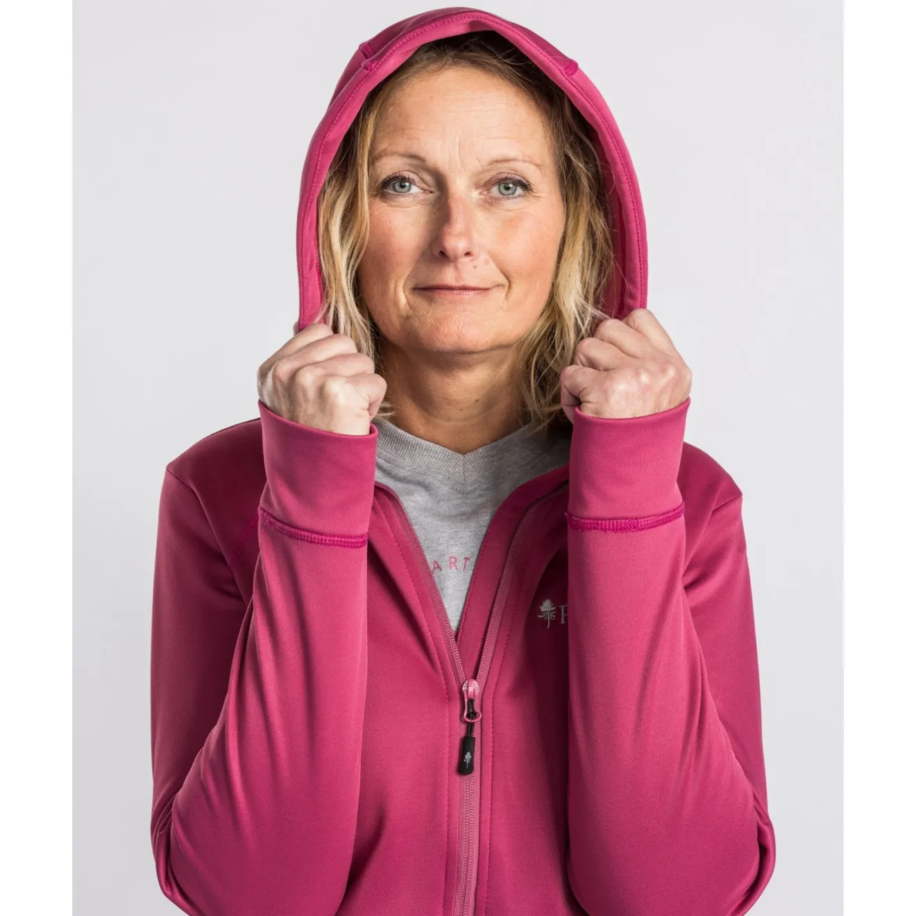 bluza_damska_pinewood_fin_3-1.webp Pinewood Bluzy, Bluzy Polarowe | Bluzy Polarowe | Bluza damska ® FINNVEDEN HOODIE 3319