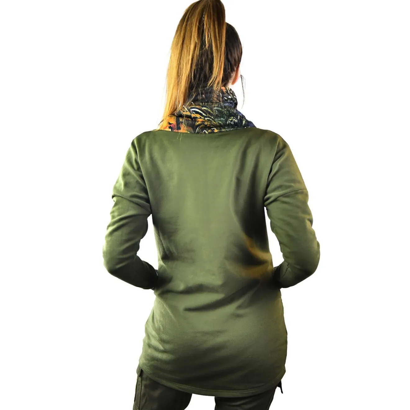 bluza_taurus__black_bird__3.webp Taurus Bluzy, Bluzy Polarowe | Bluzy Polarowe | Bluza - Black Bird TA-040