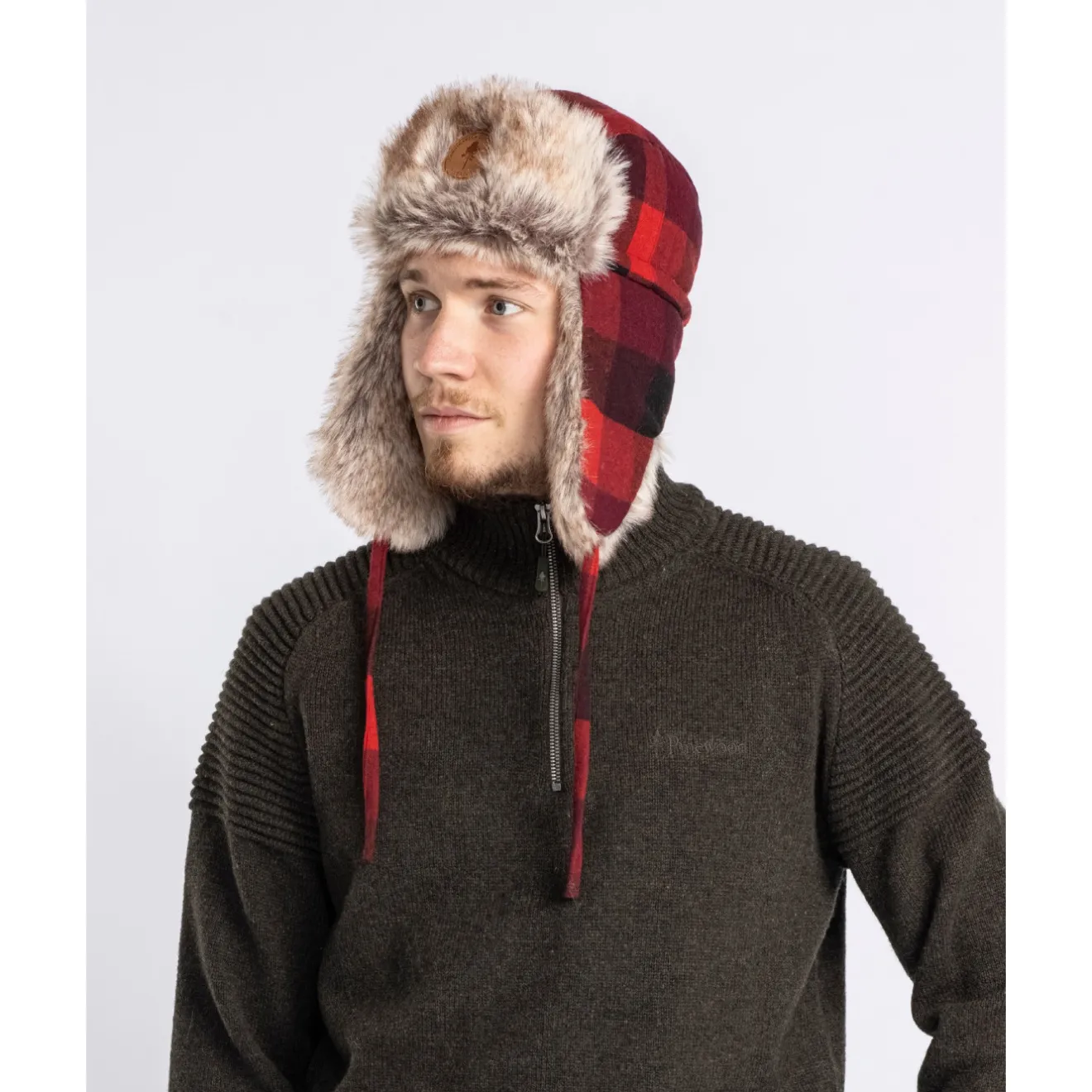 czapka_myliwska_zimowa_pi_9.webp Pinewood Czapki | Czapka myśliwska zimowa ® CLASSIC CHECKED 1420