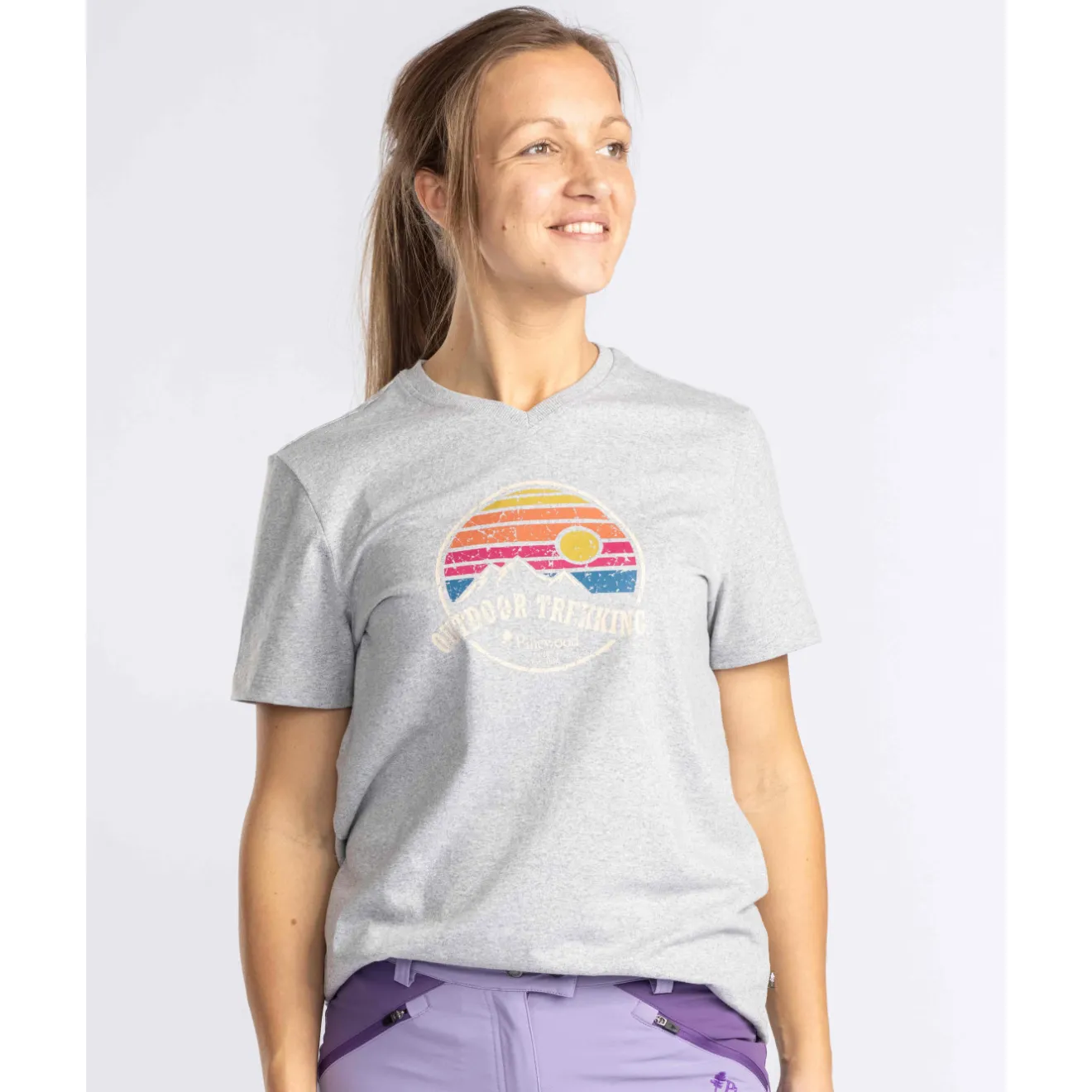 damski_tshirt_pinewood_fi_2.webp Damskie Pinewood Koszulki, Bluzki Damskie | Koszulki Myśliwskie | Damski T-SHIRT ® FINNVEDEN 3449 (454)