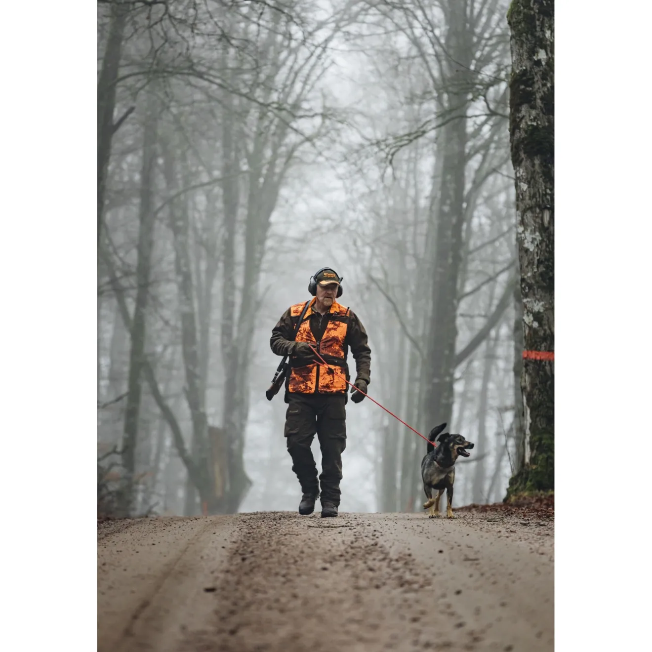 kamizelka_myliwska_pinewo_1-1.webp Pinewood Kamizelki | Kamizlki Myśliwskie | Kamizelka myśliwska ® FURUDAL HUNTER PRO CAMOU 8121 (983)