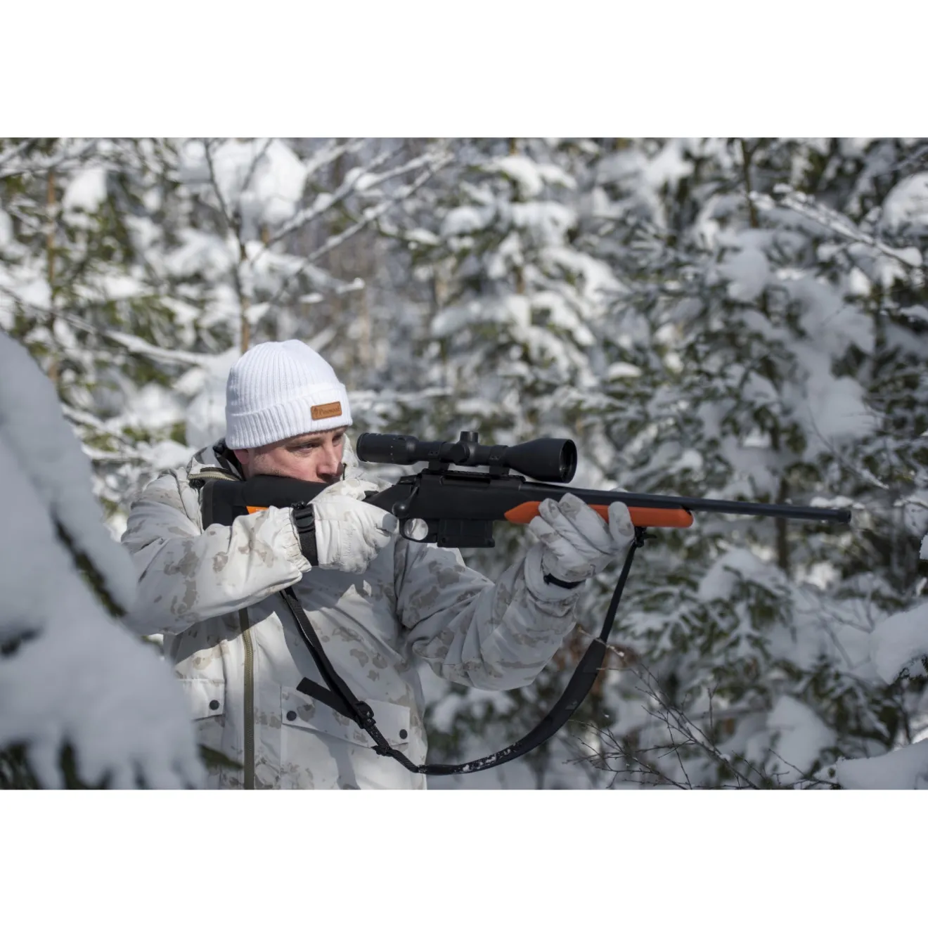 komplet_maskujcy_pinewood_3.webp Pinewood Komplety Myśliwskie | Komplet maskujący ® CAMOU 5661 Snow (972)