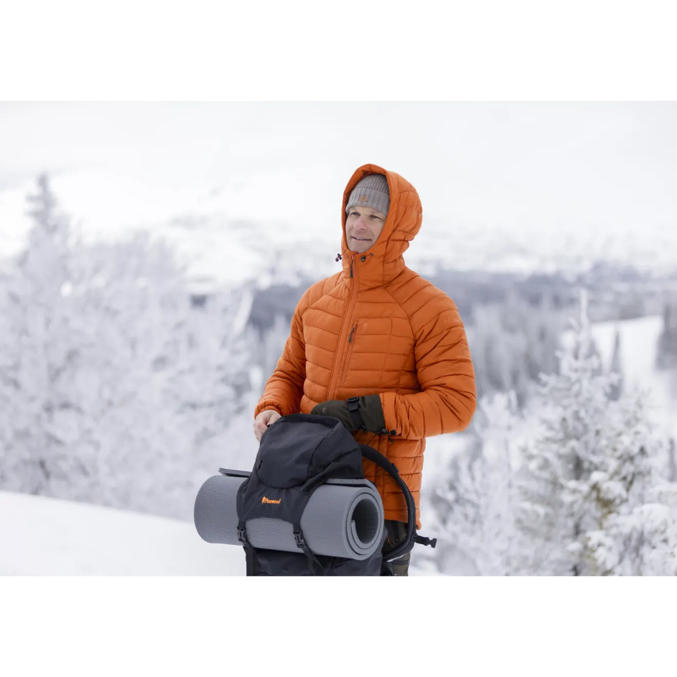 kurtka_mska_pinewood_abis_1-4.webp Pinewood Kurtki, Płaszcze | Kurtka męska ® ABISKO INSULATION JKT 5252 (501)